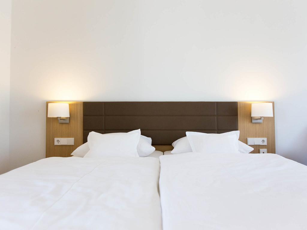 אוברלינגן Hotel Seepark Garni מראה חיצוני תמונה